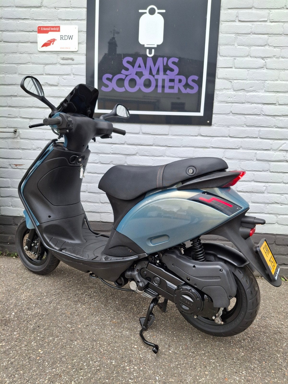 PIAGGIO ZIP 2022 - 3025 KM - 45KM - 6MND GARANTIE, Ophalen, Gebruikt, Maximaal 45 km/u, Zip