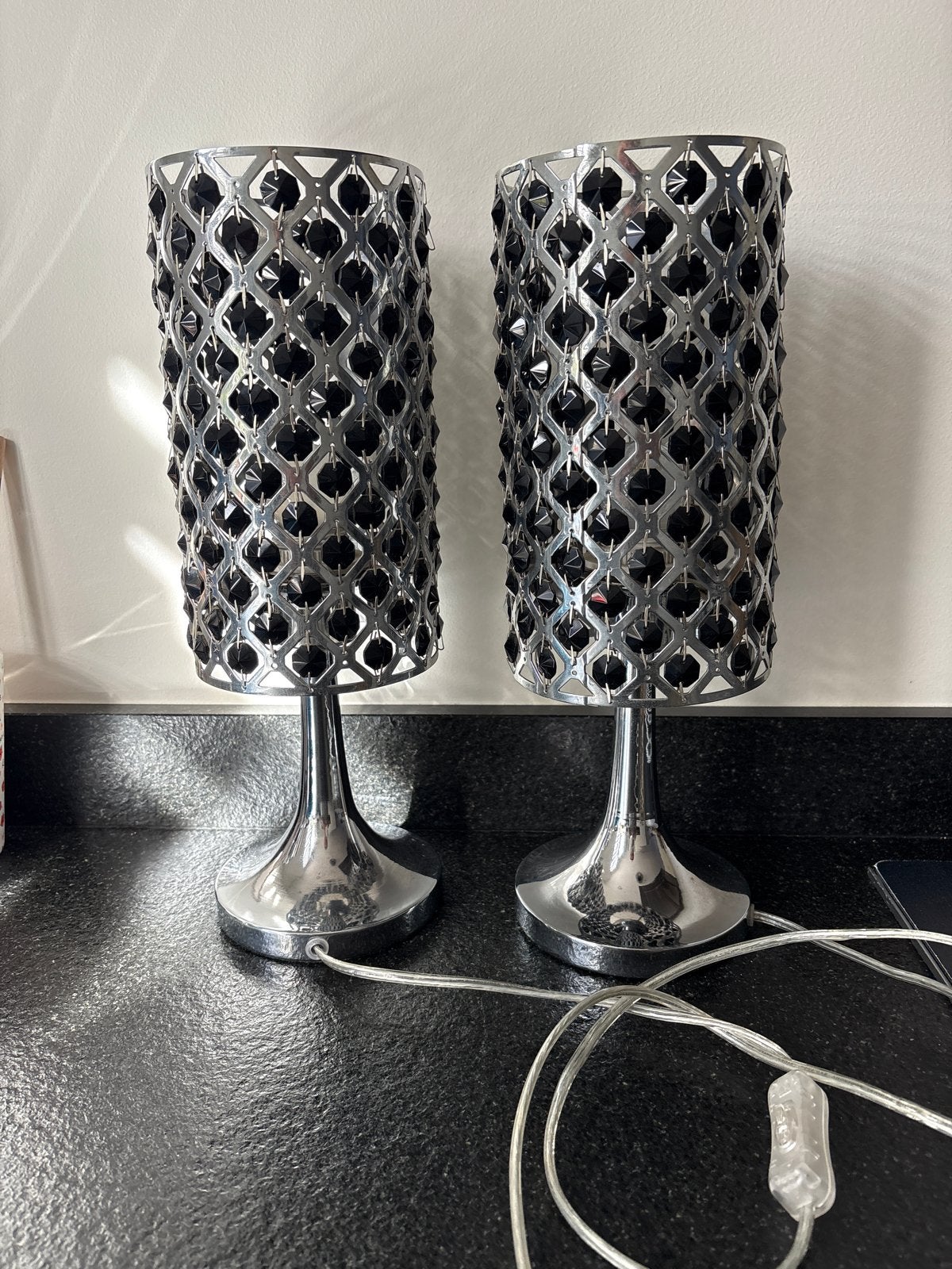 Set van 2 moderne tafellampen met kristallen details, Gebruikt, Ophalen of Verzenden, Sfeerlamp, Modern