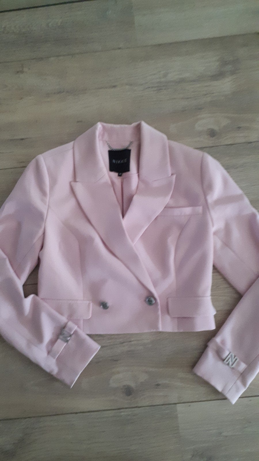 Nikkie roze cropped blazer maat 36, Ophalen of Verzenden, Zo goed als nieuw, Nikkie, Jasje