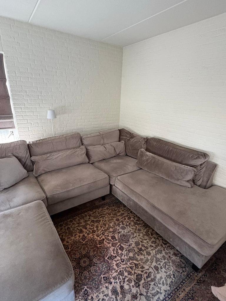 Grote comfortabele hoekbank met chaise longue, Ophalen, Zo goed als nieuw