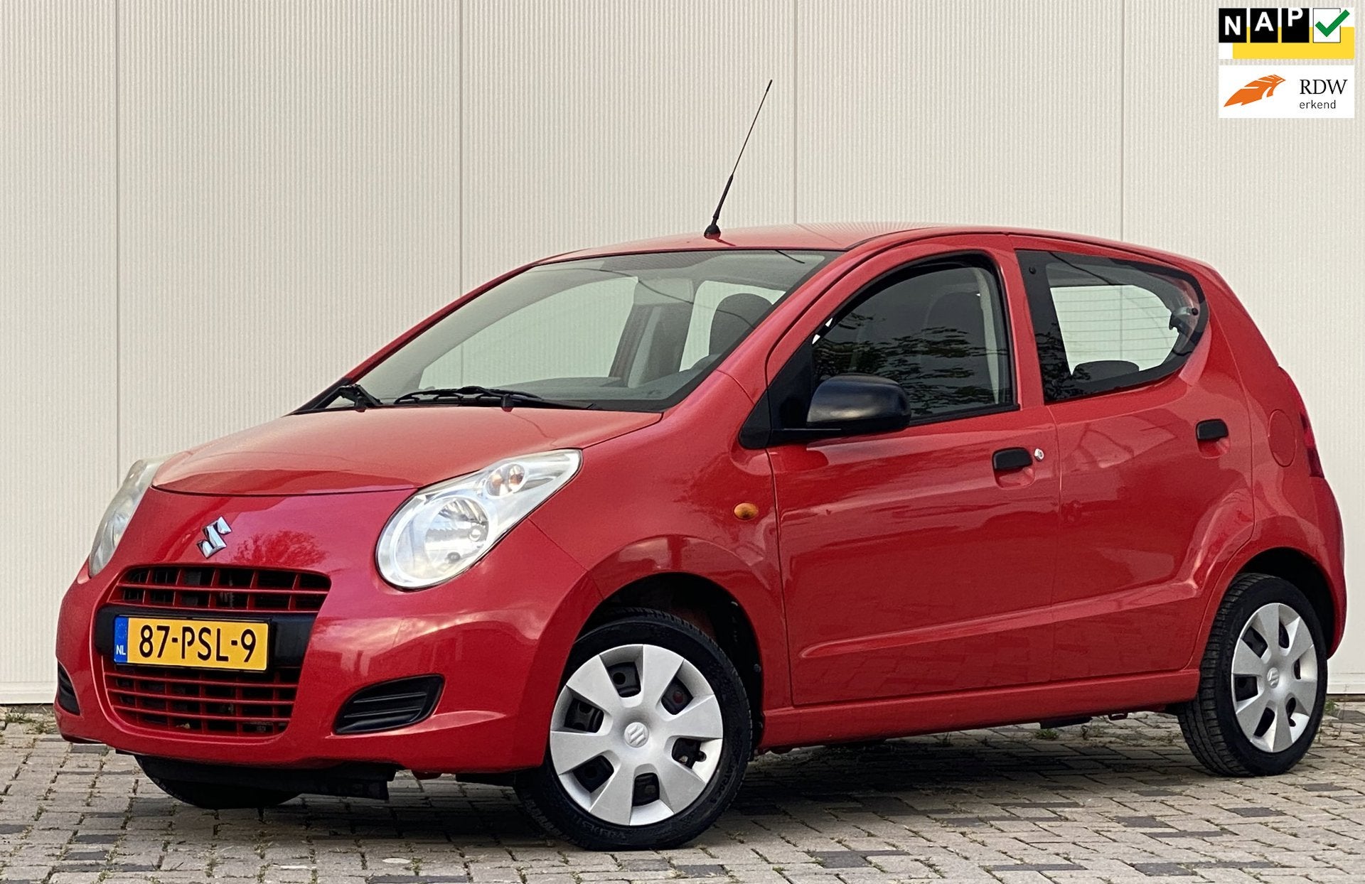 Suzuki Alto 1.0 Comfort Plus AIRCO 1 JAAR APK, Auto's, Voorwielaandrijving, Gebruikt, 200 kg, Emergency brake assist