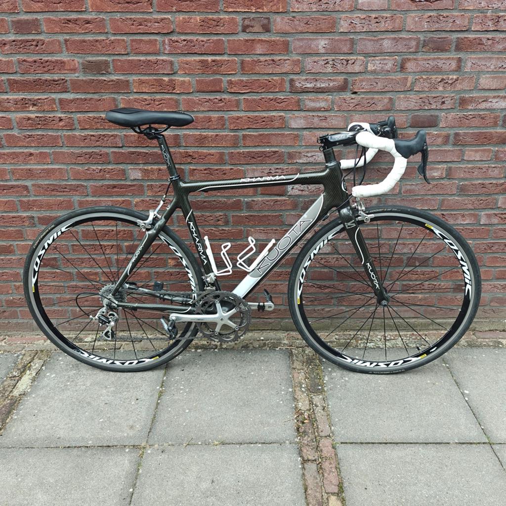 Racefiets KUOTA Kharma stuur Pro Stealth Evo  Compact Carbon, 28 inch, Gebruikt, Carbon, Velgrem
