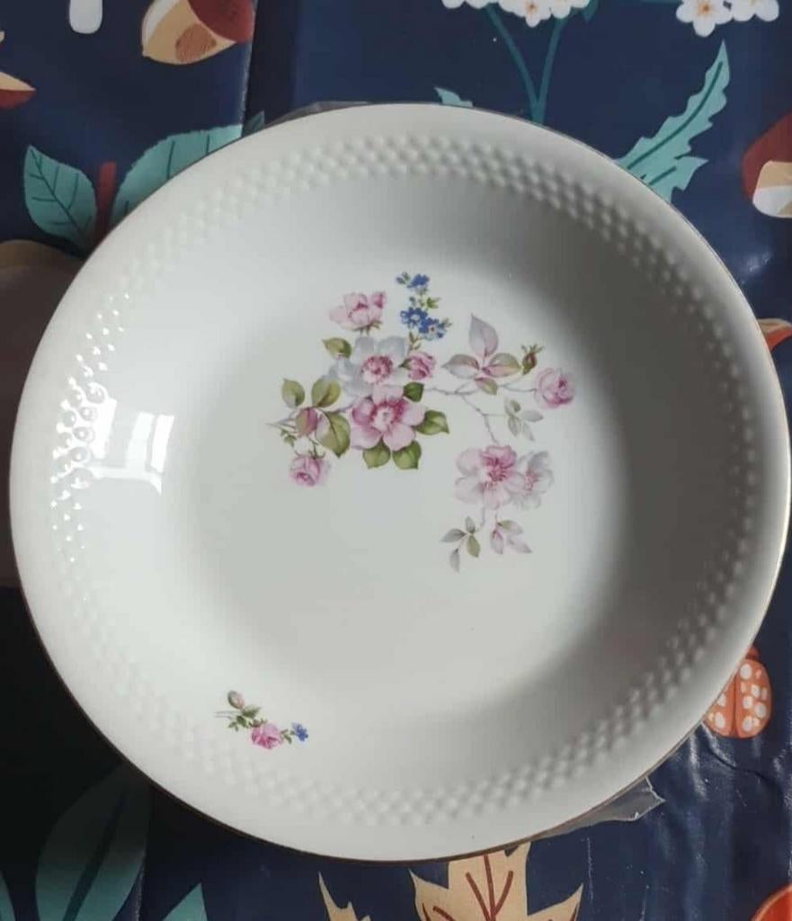 KAHLA 6 Duitse borden. Nieuw., Nieuw, Ophalen of Verzenden, Bord(en), Overige stijlen