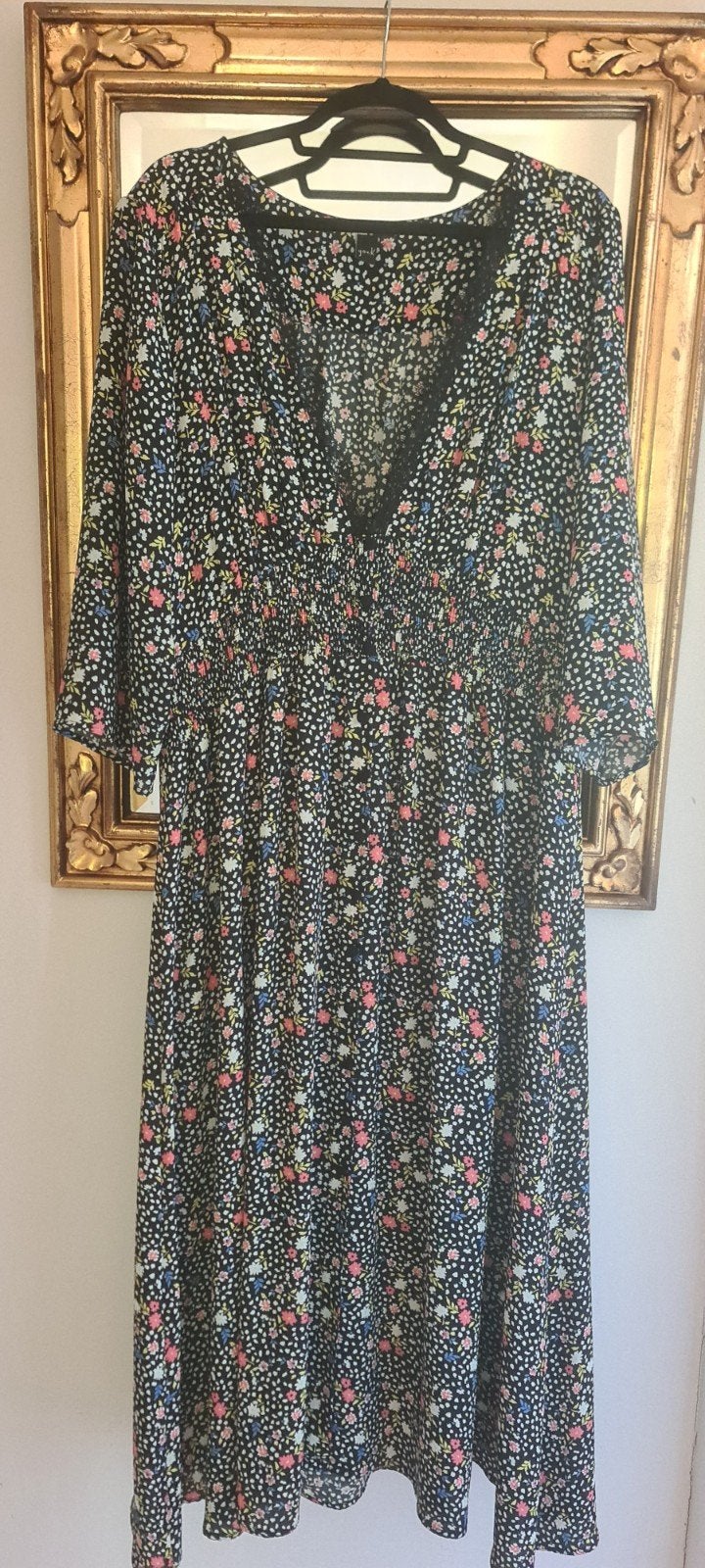 Nieuwe plussize jurk L 48 Yoek zwart wit kant gebloemd, Yoek, Nieuw, Ophalen of Verzenden, Jurk