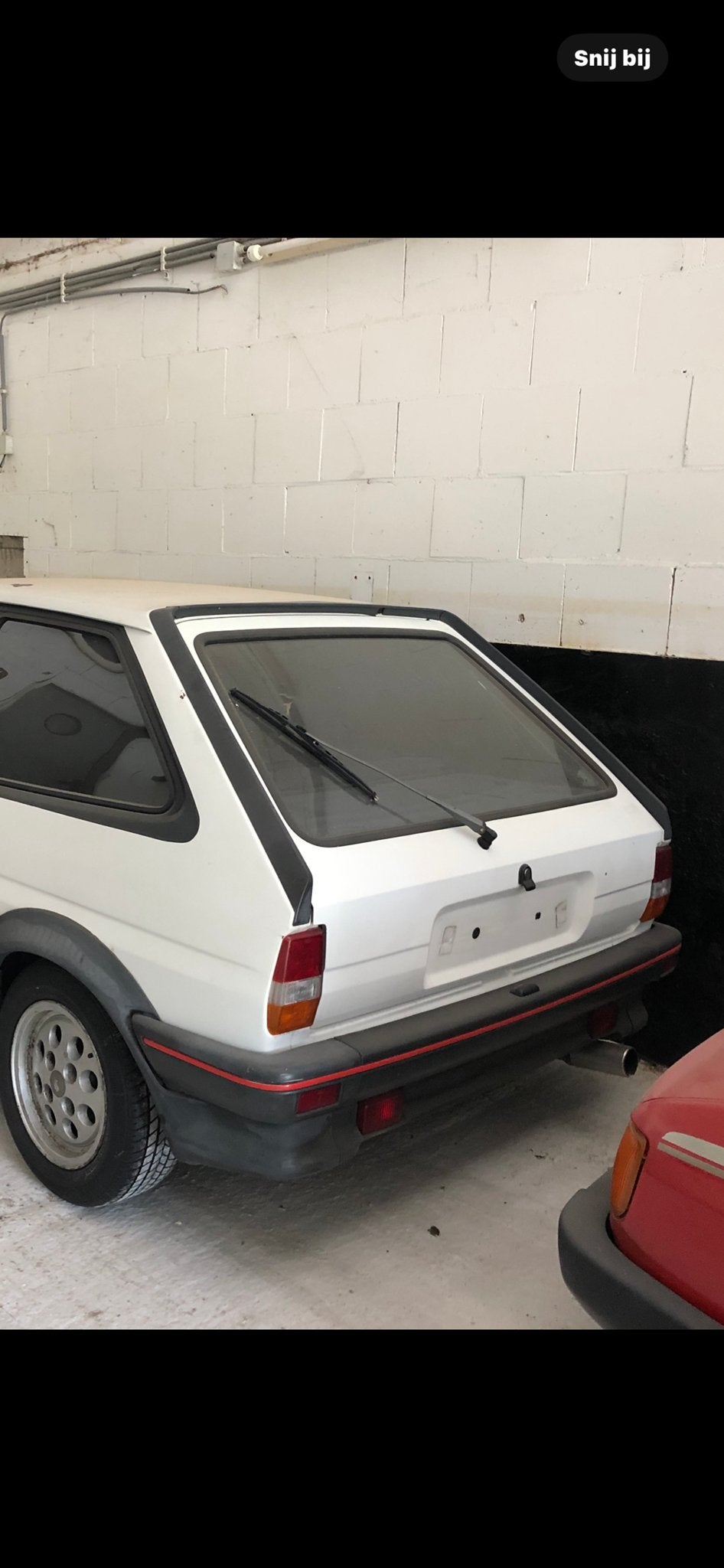Ford Fiesta XR2 bj 1985, Voorwielaandrijving, Stof, Wit, Handgeschakeld