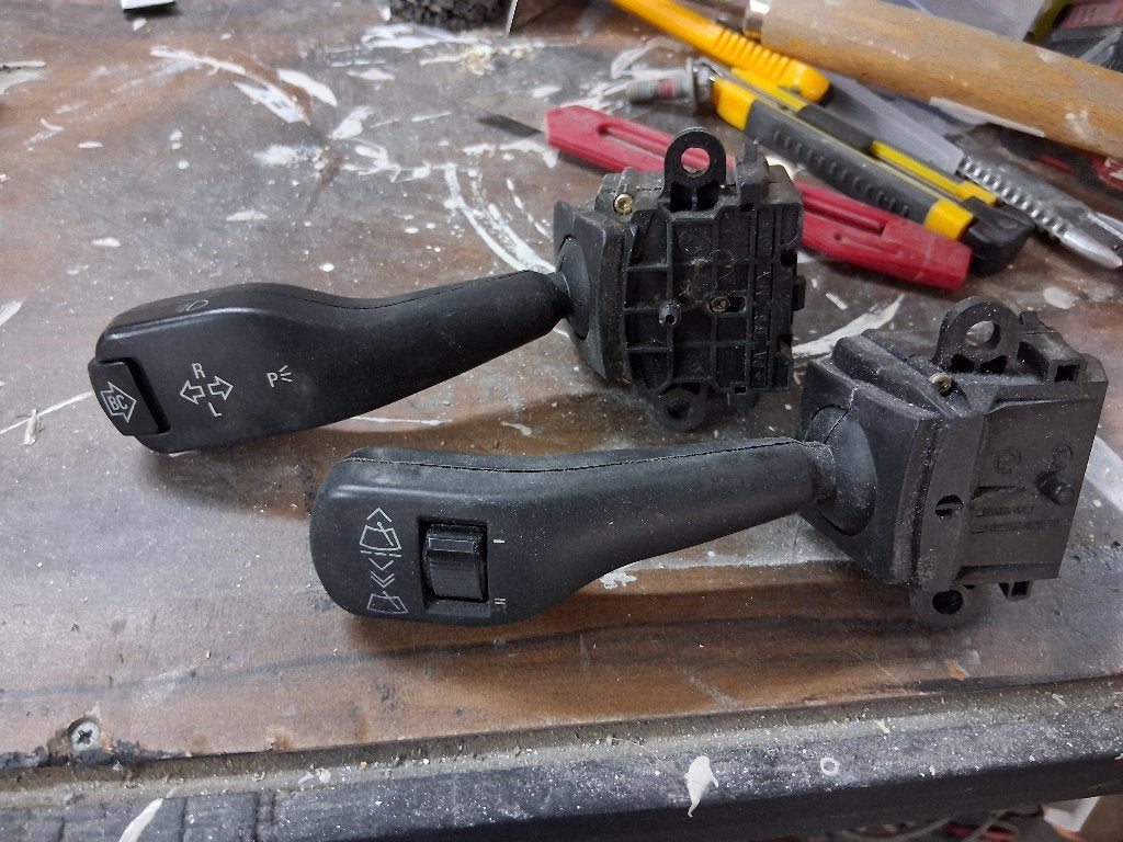 bmw X3 E83 Knipperlicht en ruitenwisser handels., Ophalen of Verzenden, Gebruikt, BMW