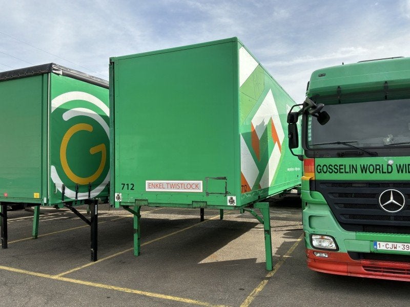 wisselbak met schuifzeil, Overige kleuren, Overige brandstoffen, Bedrijf, Aanhangers en Opleggers
