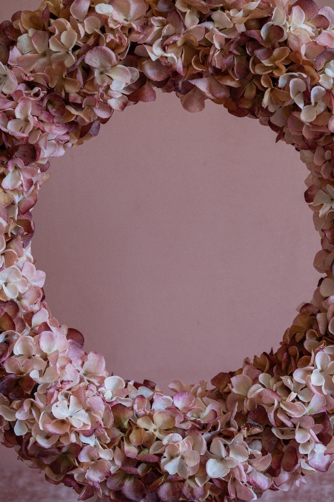 Handgemaakte Krans van Zijden Hortensia's, 40 cm, Onbekend@voorbeeld.com, Textiel, Krans