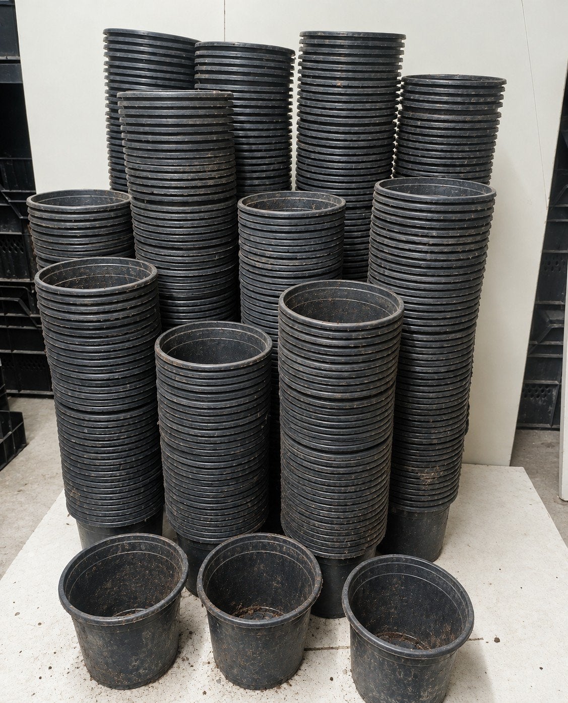 kweekpotten plantenpotten bloempotten 2 liter, Kunststof, Gebruikt, Rond, Ophalen of Verzenden