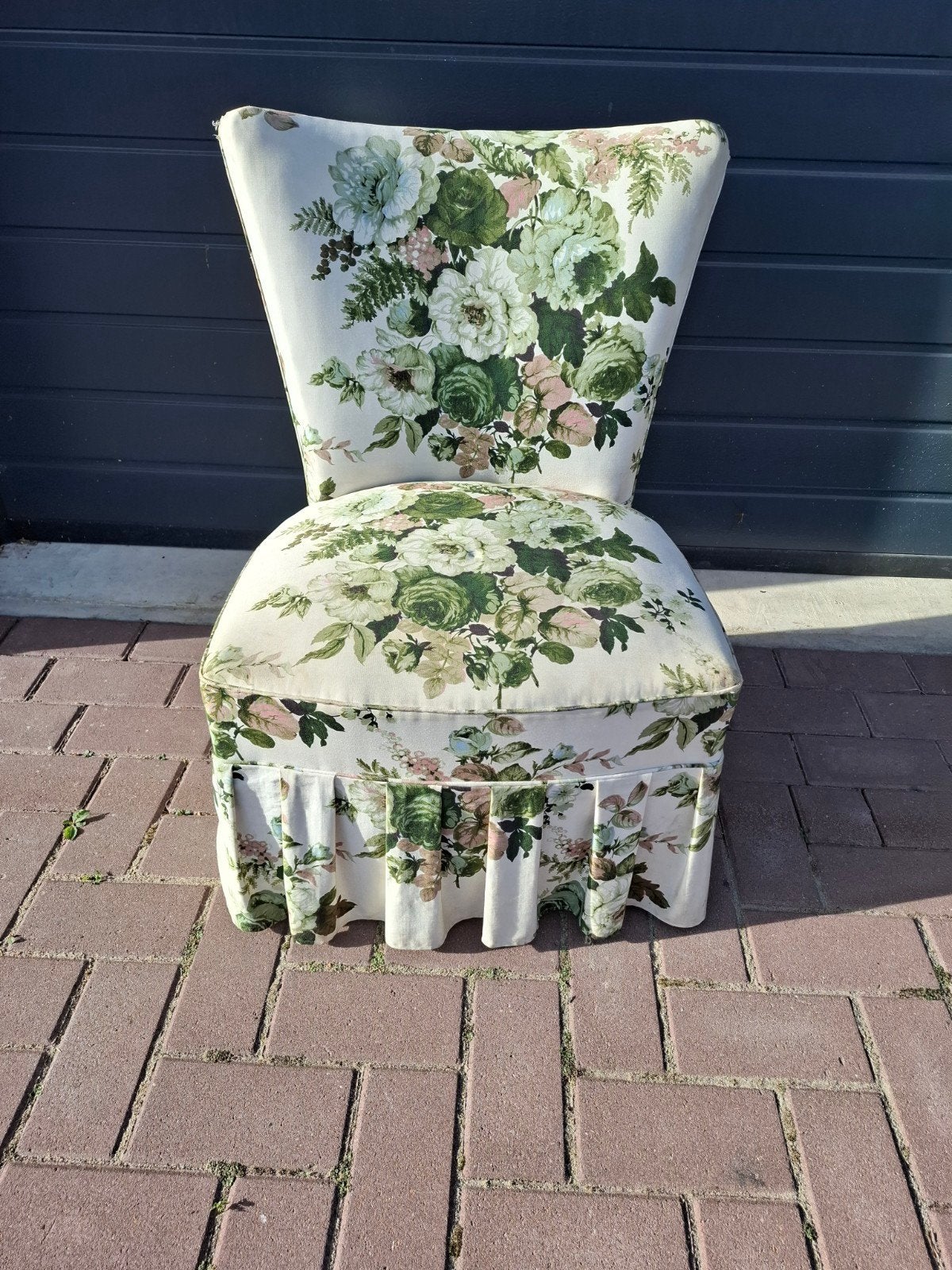 Vintage boudoirstoeltje met bloemenprint rozen, Ophalen
