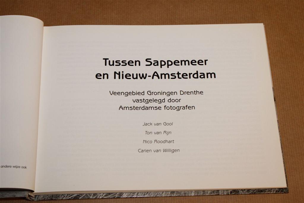 Tussen Sappemeer en Nieuw-Amsterdam — Fotoboek Veengebied, Ophalen of Verzenden, Gelezen