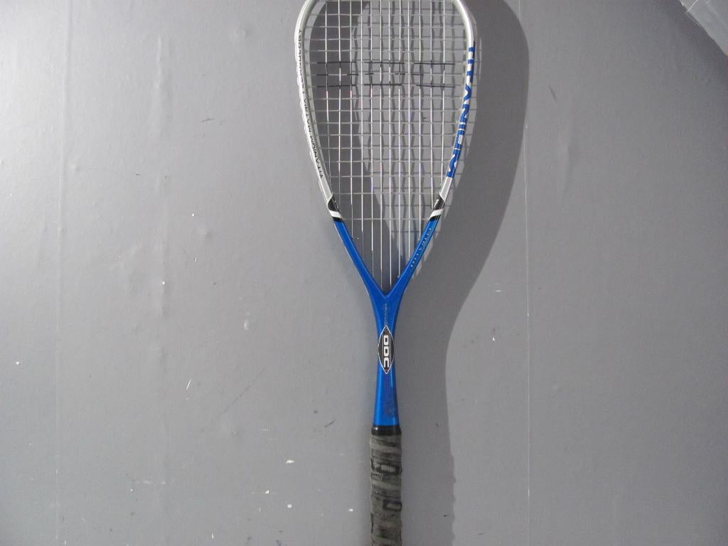 squashracket van Ddc titanium quest power, Sport en Fitness, Ophalen of Verzenden, Zo goed als nieuw, Racket