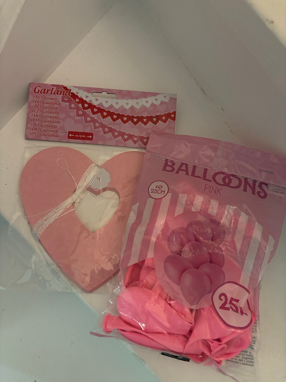 Roze Feestdecoratie : Slingers, Ballonnen, babyshower, Ophalen of Verzenden, Nieuw, Versiering, Valentijn of Romantisch