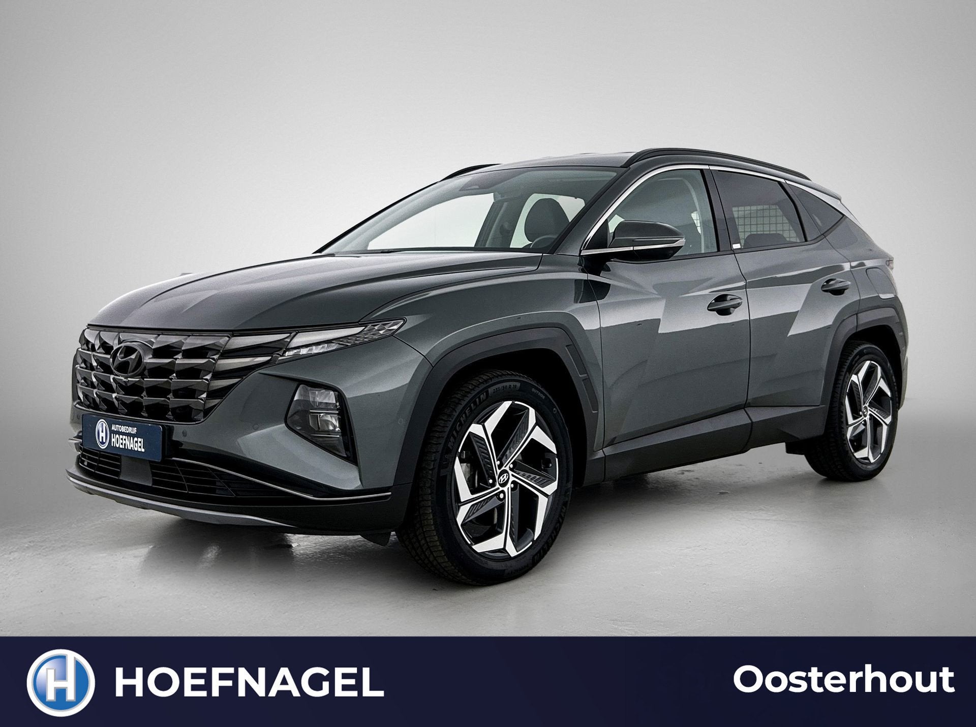 Hyundai Tucson 1.6 T-GDI PHEV Premium 4WD Automaat | Adaptiv, 1350 kg, Gebruikt, Zwart, 4 cilinders
