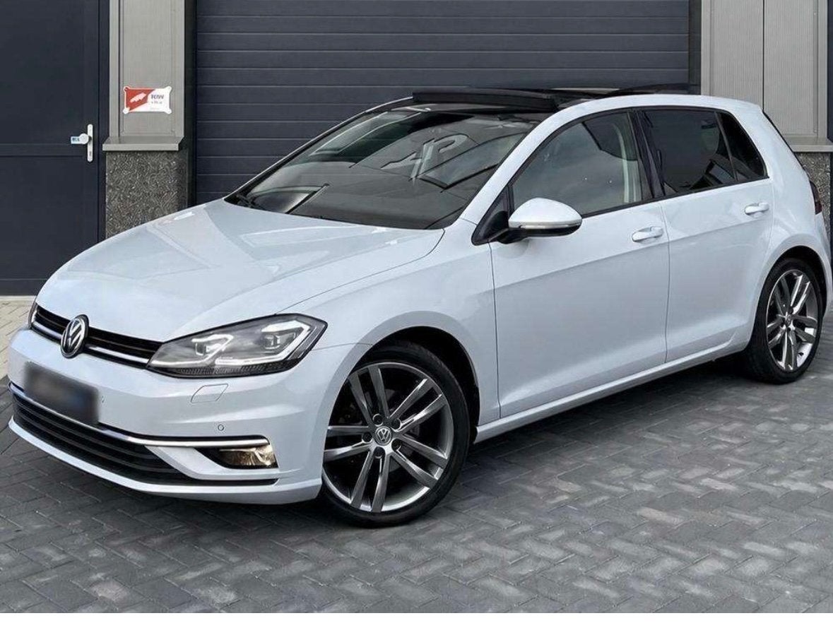 Volkswagen Golf 1.4 TSI 92KW 5D DSG 2017 Wit, 125 pk, 4 cilinders, Alcantara, 1191 kg