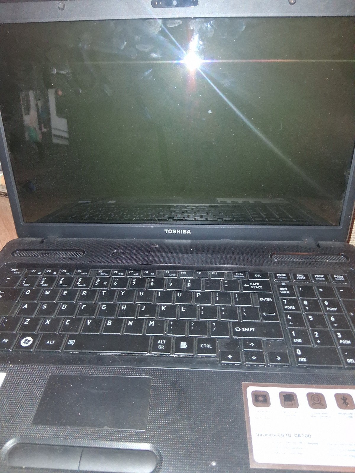 Toshiba Satellite C670/C670D Laptop - Intel Pentium, Computers en Software, Qwerty, Ophalen of Verzenden, Intel Pentium, 17 inch of meer