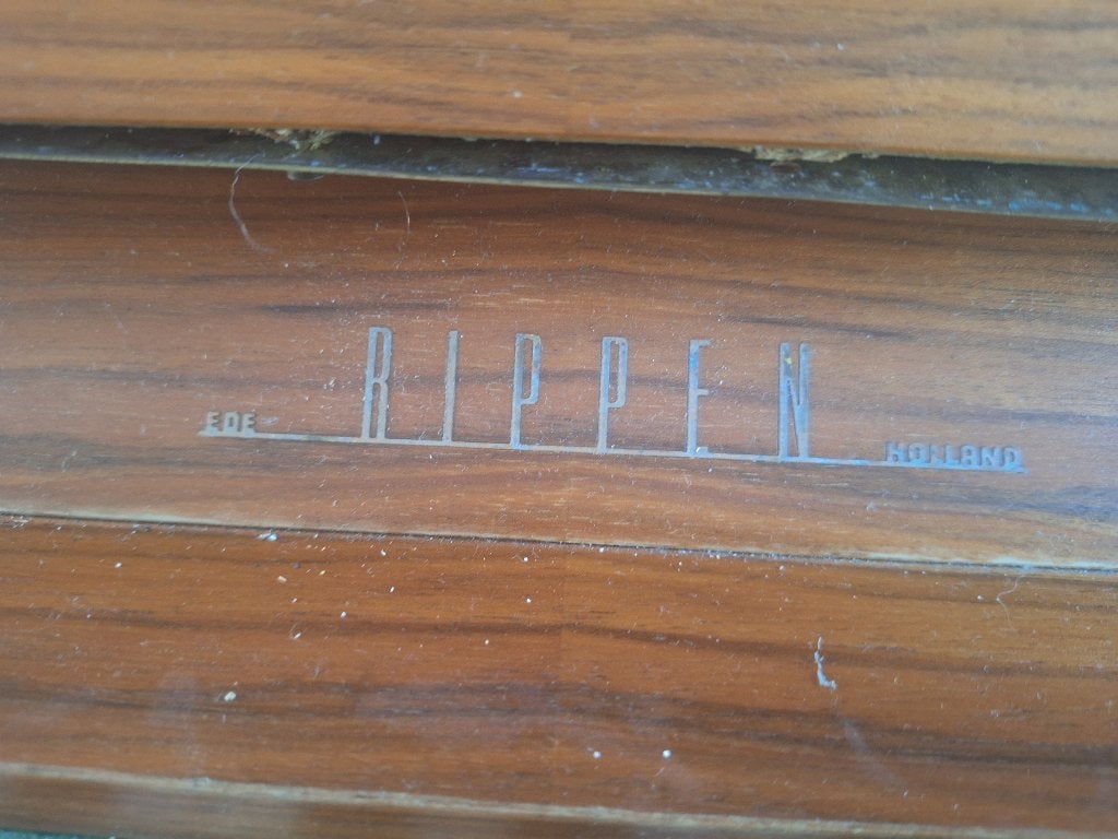 GRATIS OPHALEN   Oude rippen piano opknapper voor iemand, Muziek en Instrumenten, Piano's, Ophalen, Gebruikt, Zwart, Piano