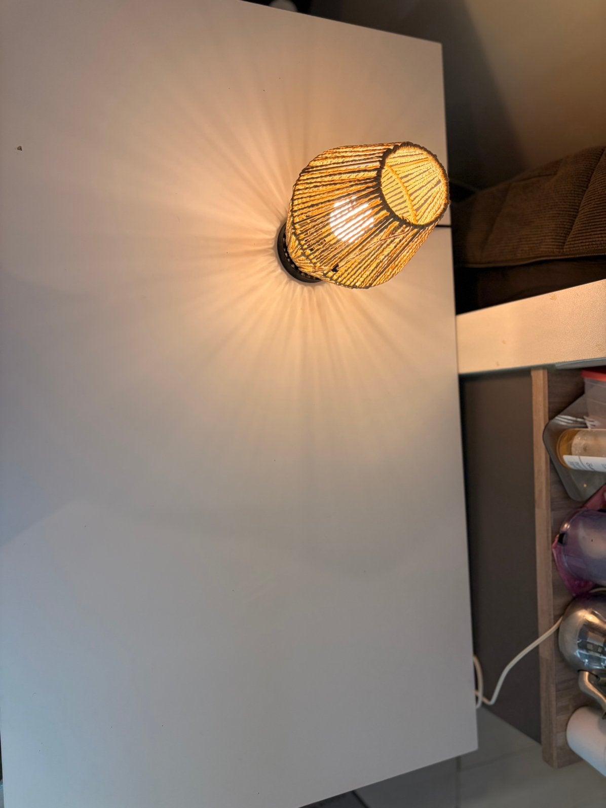 ZSM WEG Witte eetafel en 4 grijze stoelen, Ophalen, Gebruikt, Grijs