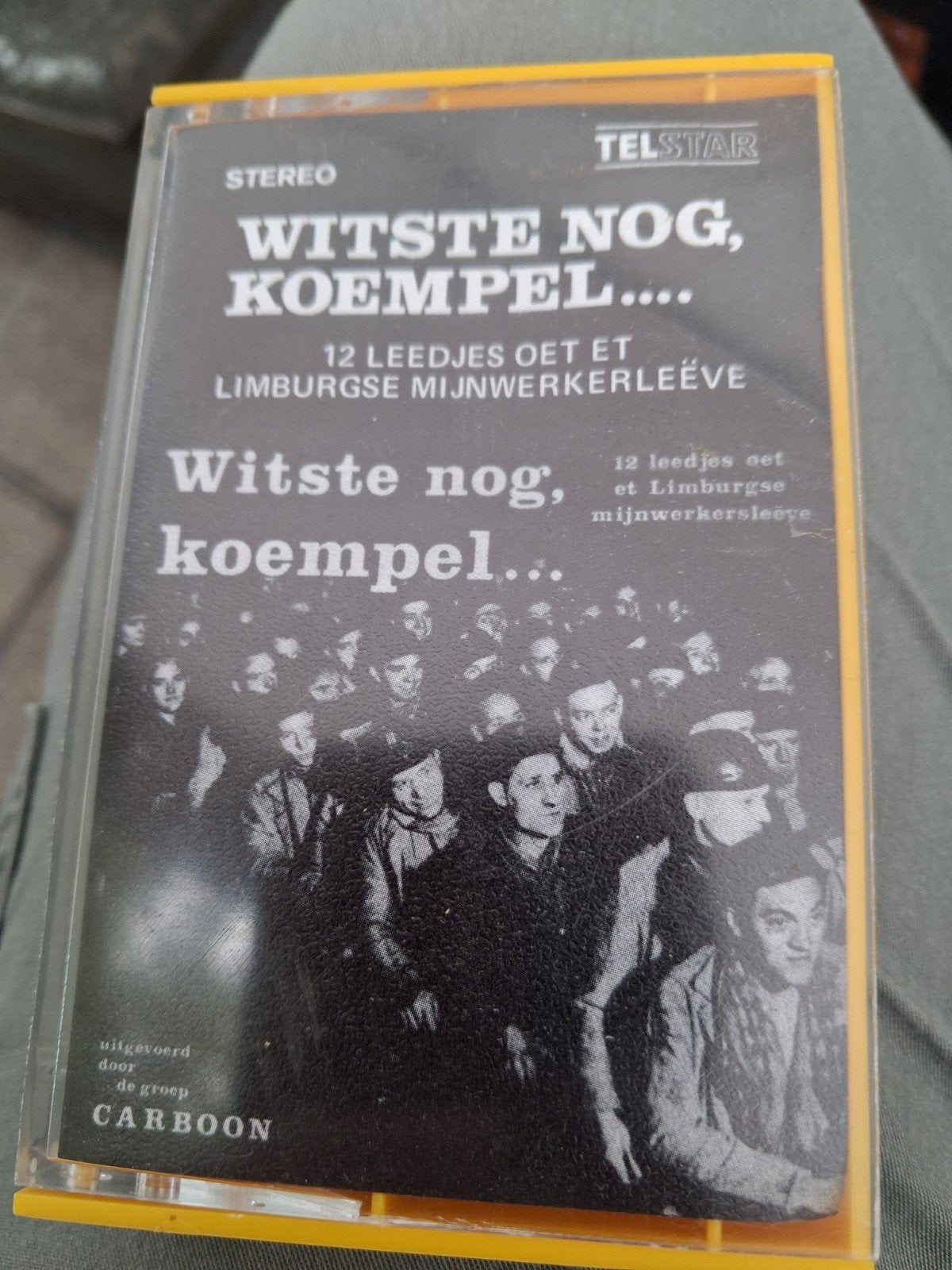 telstar cassettebandje Carboon, Cd's en Dvd's, Ophalen of Verzenden, Zo goed als nieuw, 1 bandje