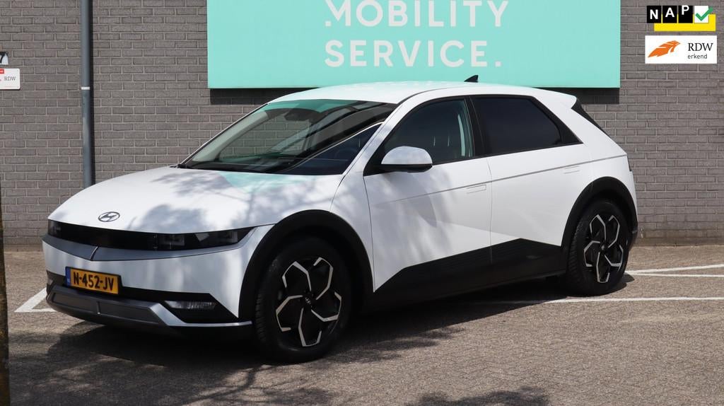 Hyundai IONIQ 5 Connect+ 73kWh SOH97% Clima, Auto's, Achterwielaandrijving, Gebruikt, Lichtsensor, SUV of Terreinwagen