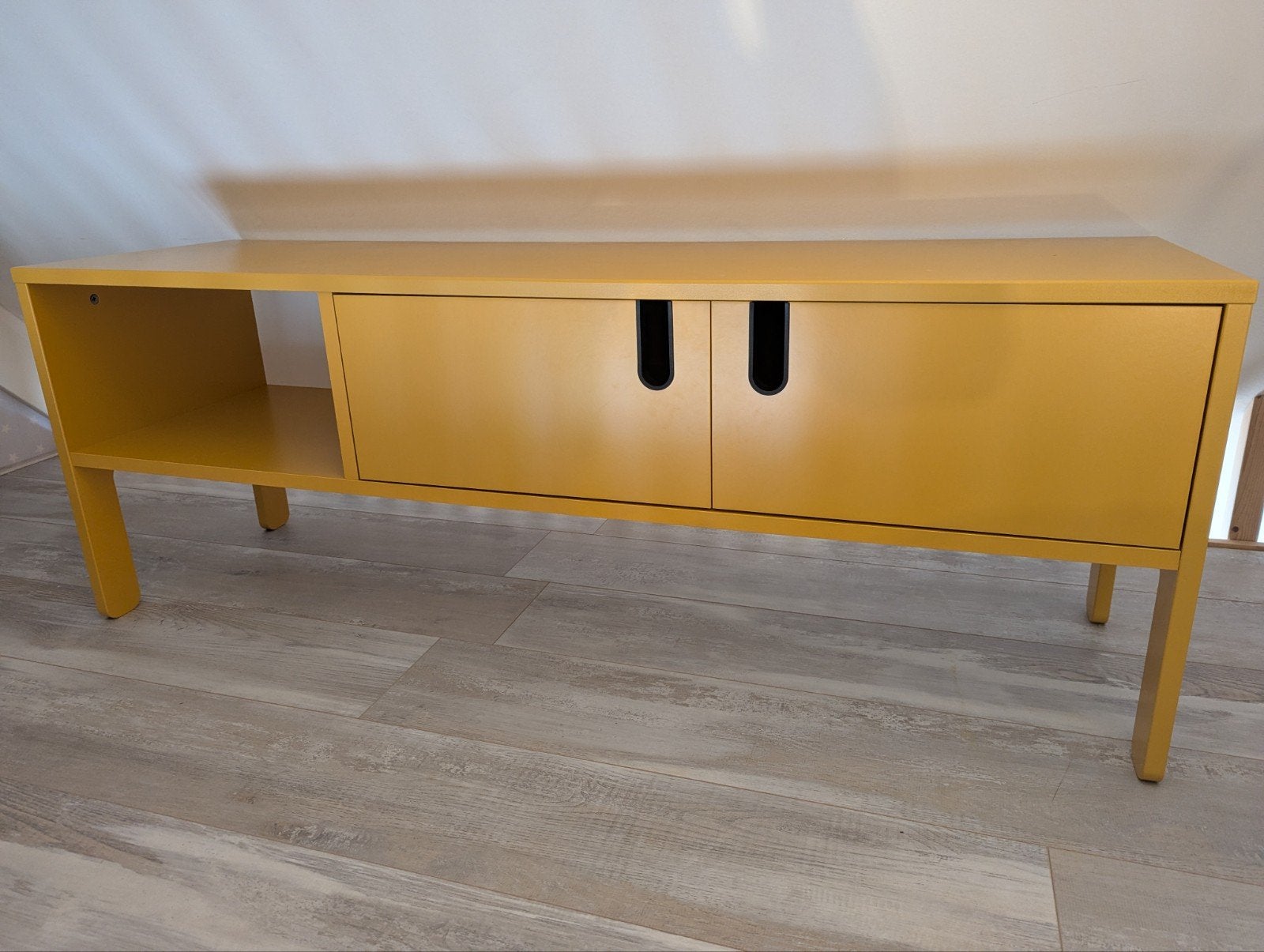 Tenzo Uno TV-meubel - Mosterd - 50x137x40 cm, Huis en Inrichting, Ophalen, 100 tot 150 cm, Nieuw, Minder dan 100 cm