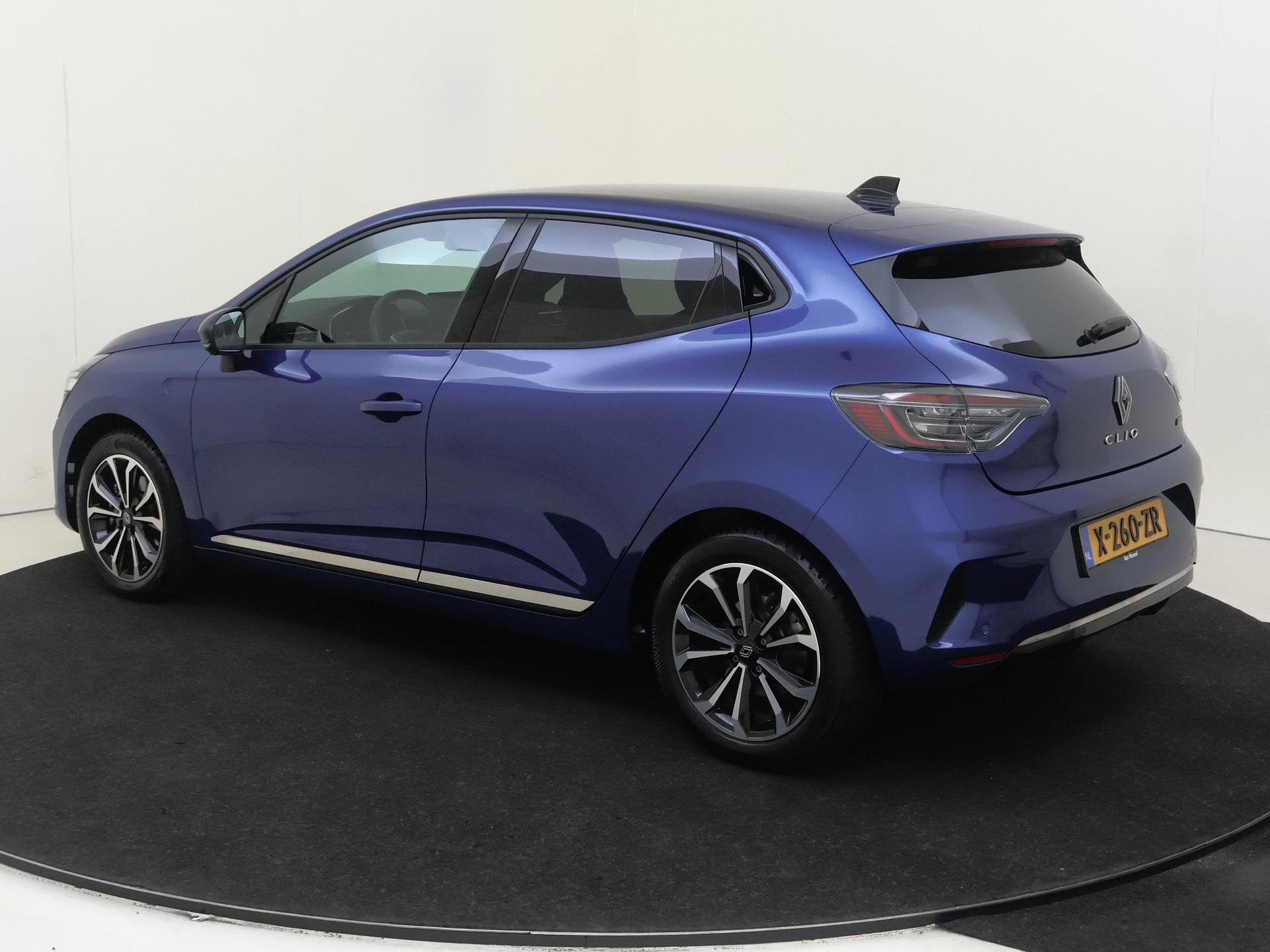 Renault Clio 1.6 E-Tech Full Hybrid 145 techno | Automaat |, Auto's, Gebruikt, Euro 6, Blauw, Leder en Stof