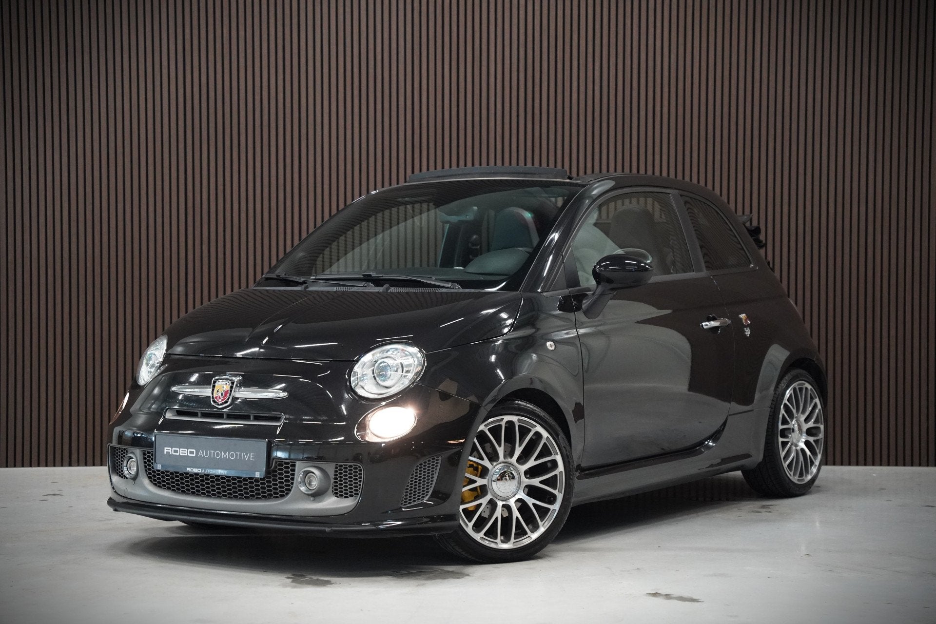 Abarth 500 C 1.4 T-Jet Abarth 595 Turismo | Stoelverwarming, Auto's, Voorwielaandrijving, 15 km/l, Zwart, 4 cilinders