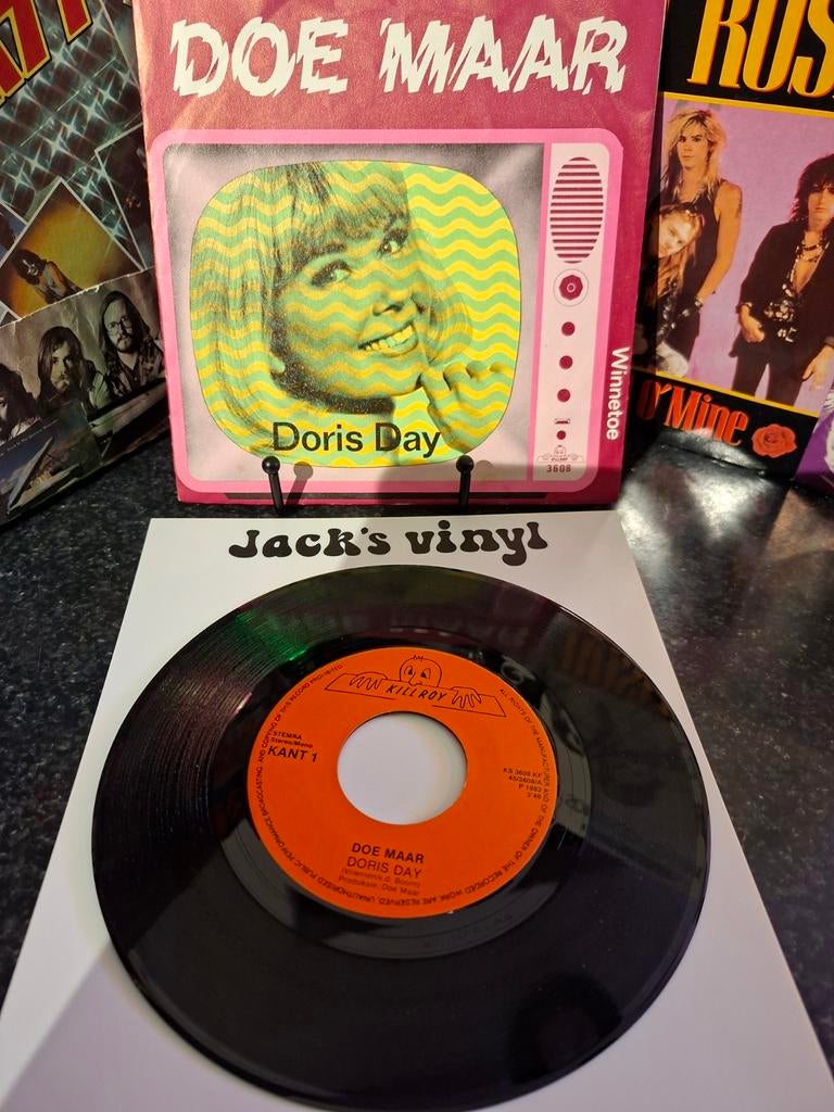Doe Maar - Doris Day (Single Vinyl)   1982, Cd's en Dvd's, Vinyl | Nederlandstalig, 7 inch, Ophalen of Verzenden, Pop, Fotohoes