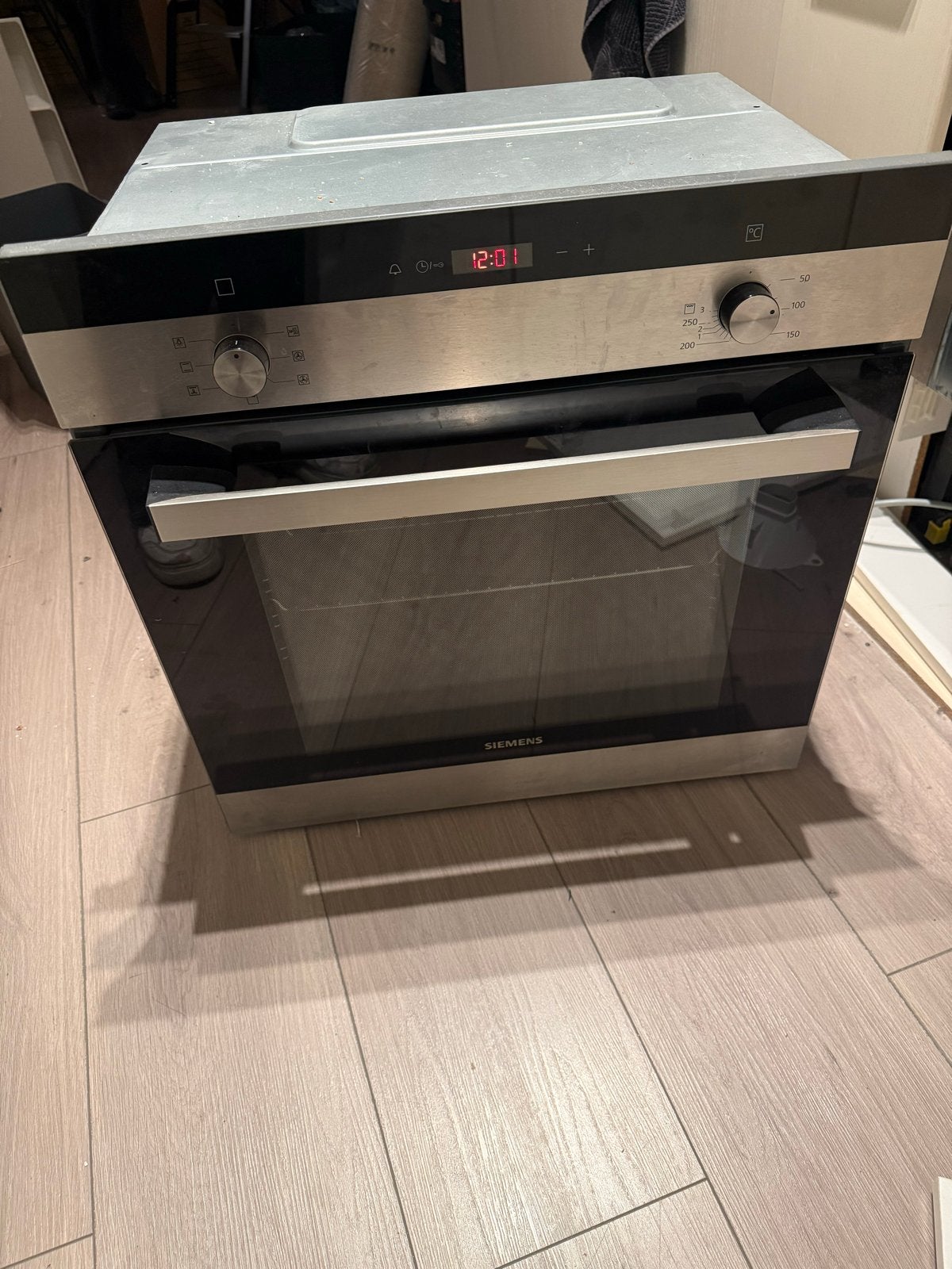 Siemens inbouwoven RVS – Hetelucht – HB113FBS1, Ophalen, Oven, Hete lucht, 60 cm of meer