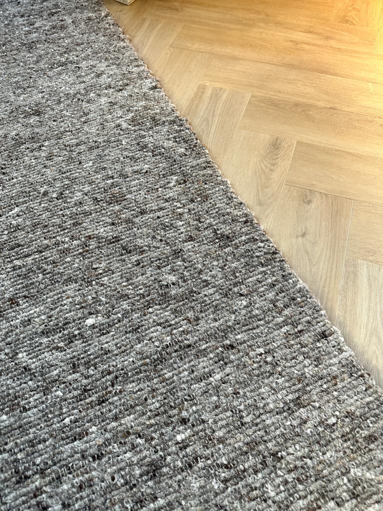 Vloerkleed wol natuurlijk bruin beige 3,65 x 2,5 meter, Bruin, Ophalen of Verzenden, Zo goed als nieuw, Minder dan 10 m²