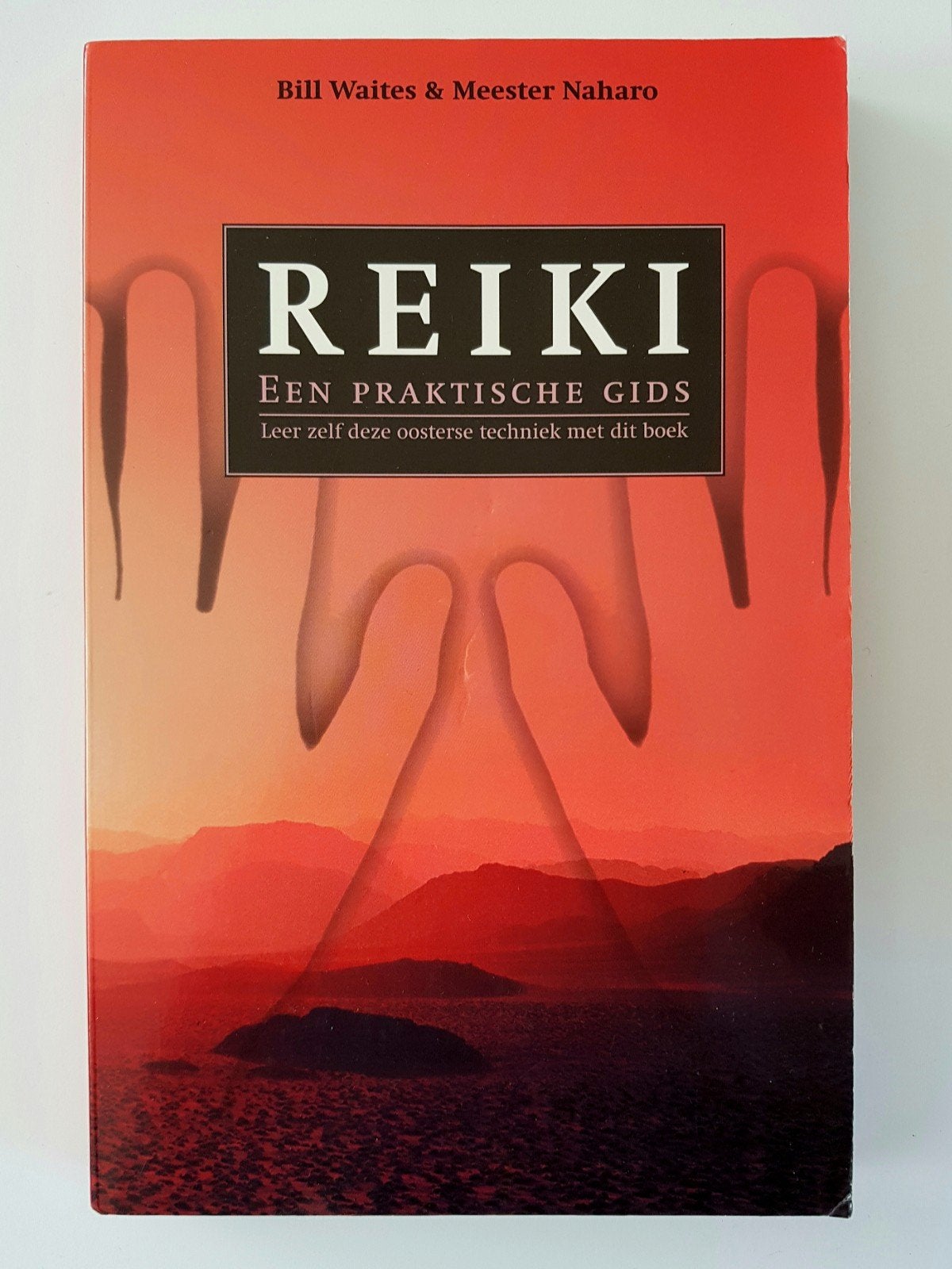 REIKI Een Praktische Gids - Bill Waites Meester Naharo boek, Boeken, Ophalen of Verzenden, Zo goed als nieuw