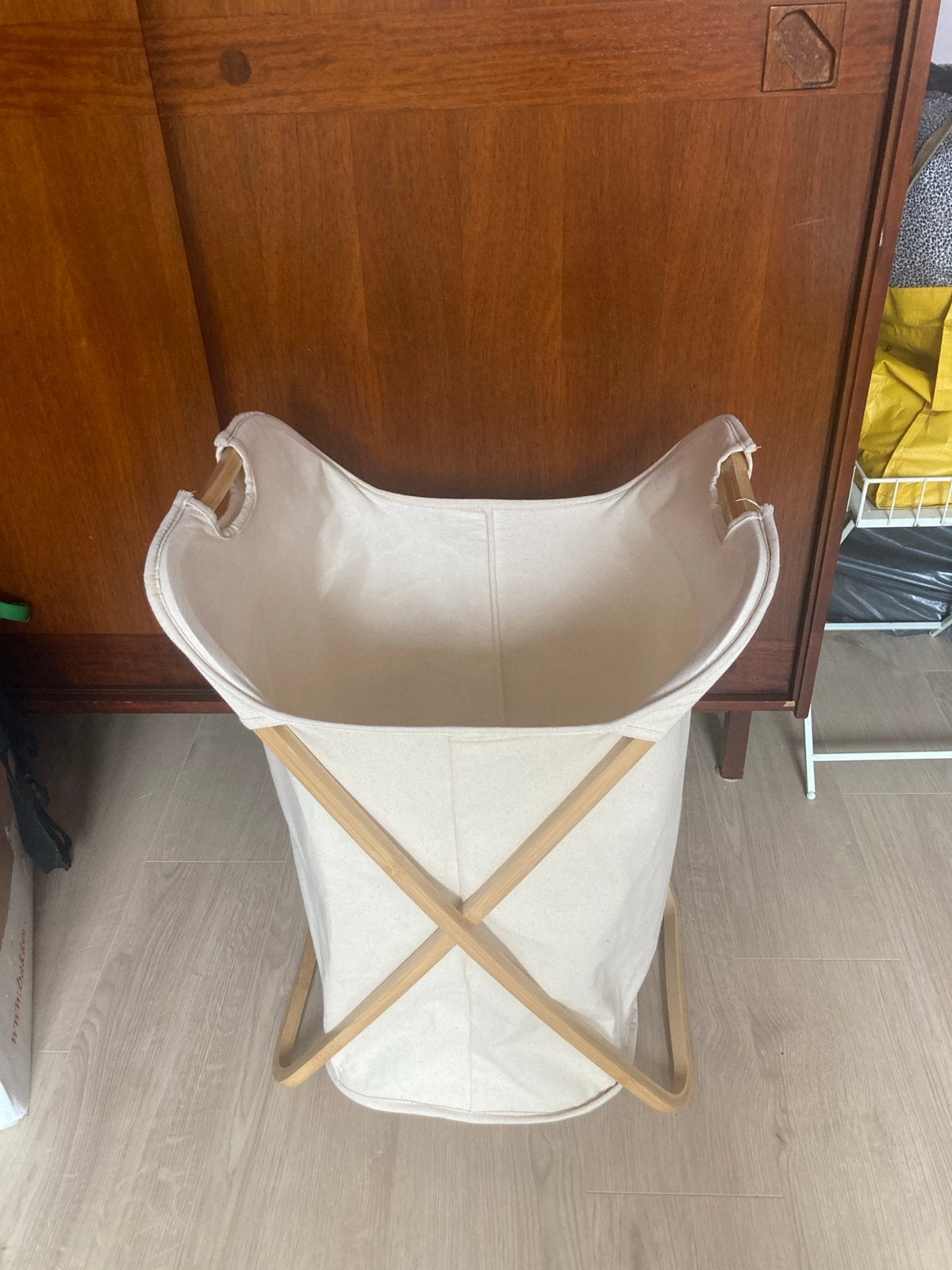 Wasmand met bamboe frame, sostrene grene, Ophalen, Zo goed als nieuw, Beige, Hout