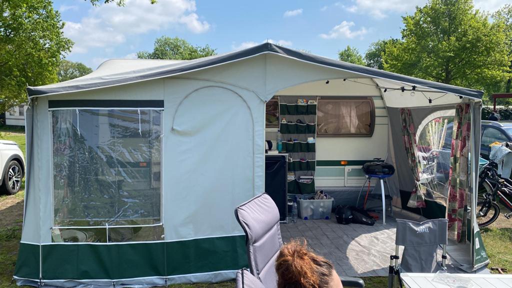 Walker Pioneer voortent, aluminum stokken, omloopmaat 10, Caravans en Kamperen, Ophalen, Zo goed als nieuw