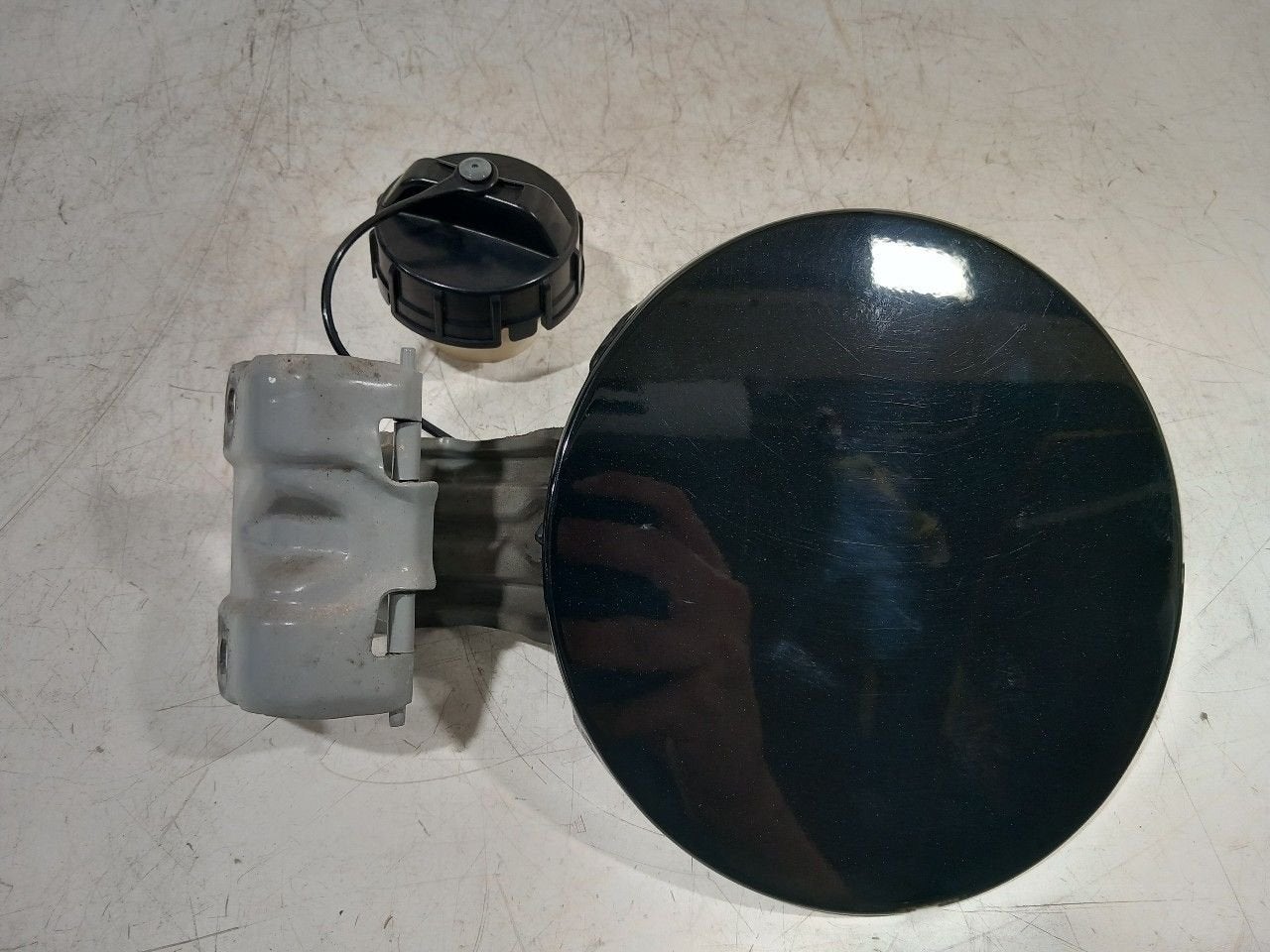 Tank klep Mitsubishi Space Star, Auto-onderdelen, Onderdelen@venauto.nl, Van der Ven Autorecycling B.V., Gebruikt, Ettenseweg 76, 4706 PB Roosendaal, The Netherlands