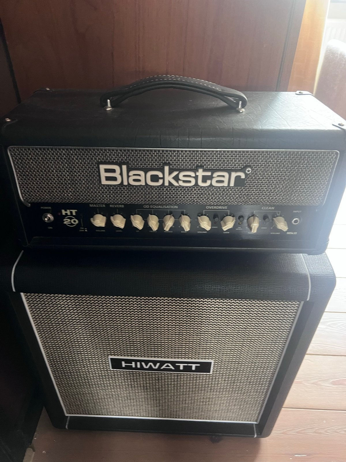 Blackstar HT-20 buizenversterker met Hiwatt 1x12 cab, Ophalen of Verzenden, Zo goed als nieuw, Gitaar, Minder dan 50 watt