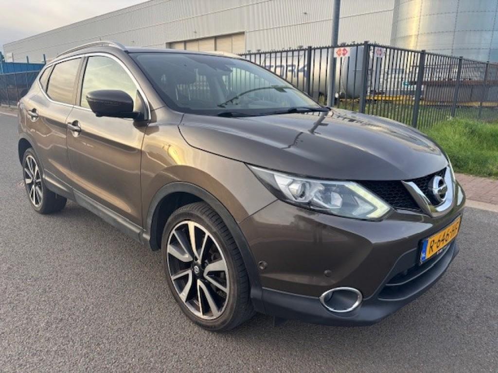 Nissan QASHQAI 1.2 Tekna, Auto's, Automaat, Gebruikt, 4 cilinders, Bruin