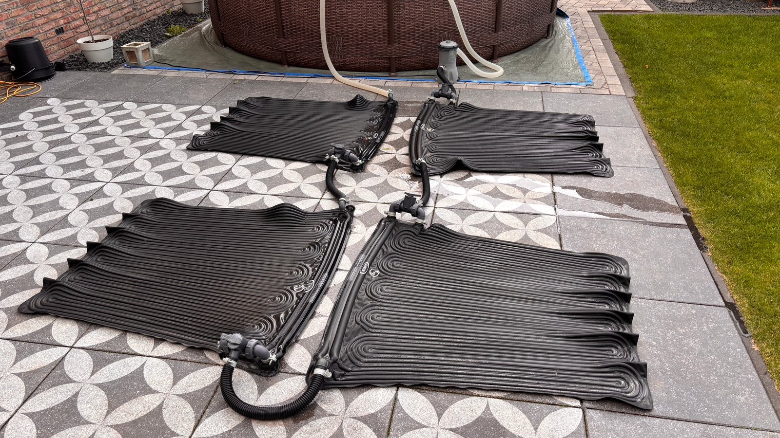 Intex solar matten 4 stuks, Ophalen, Gebruikt, Verwarming