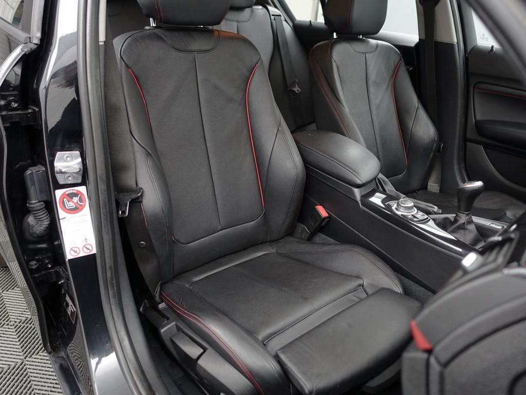 BMW 1-serie 114i M Sport+ Xenon Led, Sport Leder Interieur,, Auto's, 1-Serie, Euro 5, Achterwielaandrijving, Gebruikt
