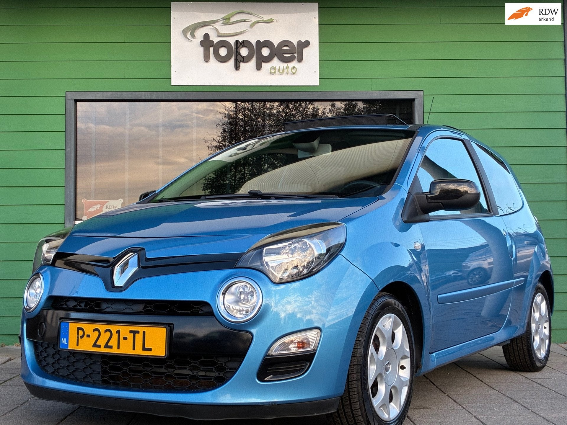 Renault Twingo 1.2-16V Night & Day|Schuif/Kanteldak|D-riem v, Auto's, Voorwielaandrijving, Euro 5, Twingo, Gebruikt