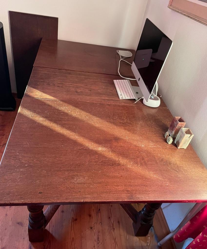 Uitschuifbare eettafel met 2 tussenbladen, Antiek en Kunst, Ophalen of Verzenden