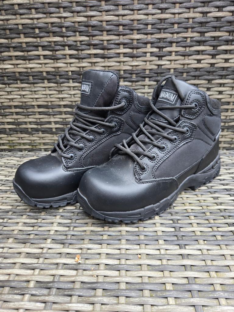 Magnum werkschoenen / tactical boots – nieuw – maat 38, Ophalen of Verzenden, Nieuw, Zwart