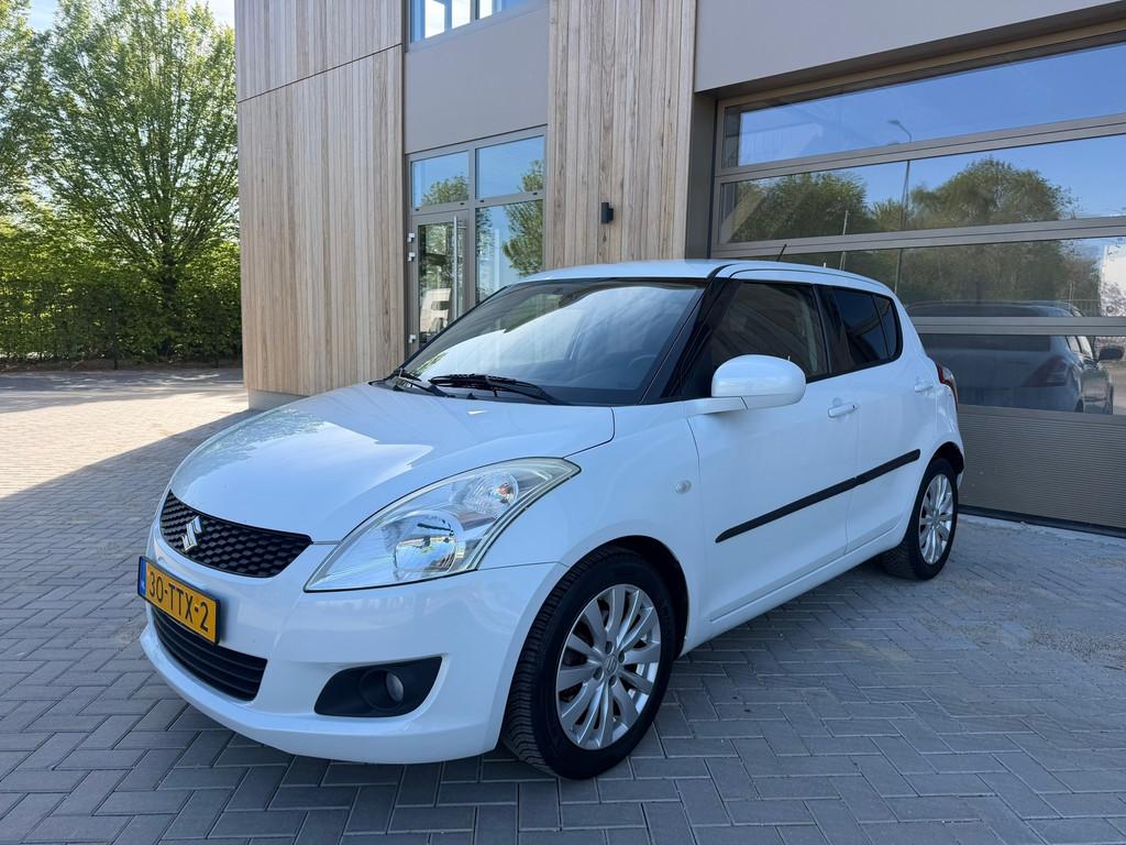 Suzuki Swift 1.2 Exclusive EASSS, Auto's, Suzuki, Stof, Gebruikt, 4 cilinders, 400 kg