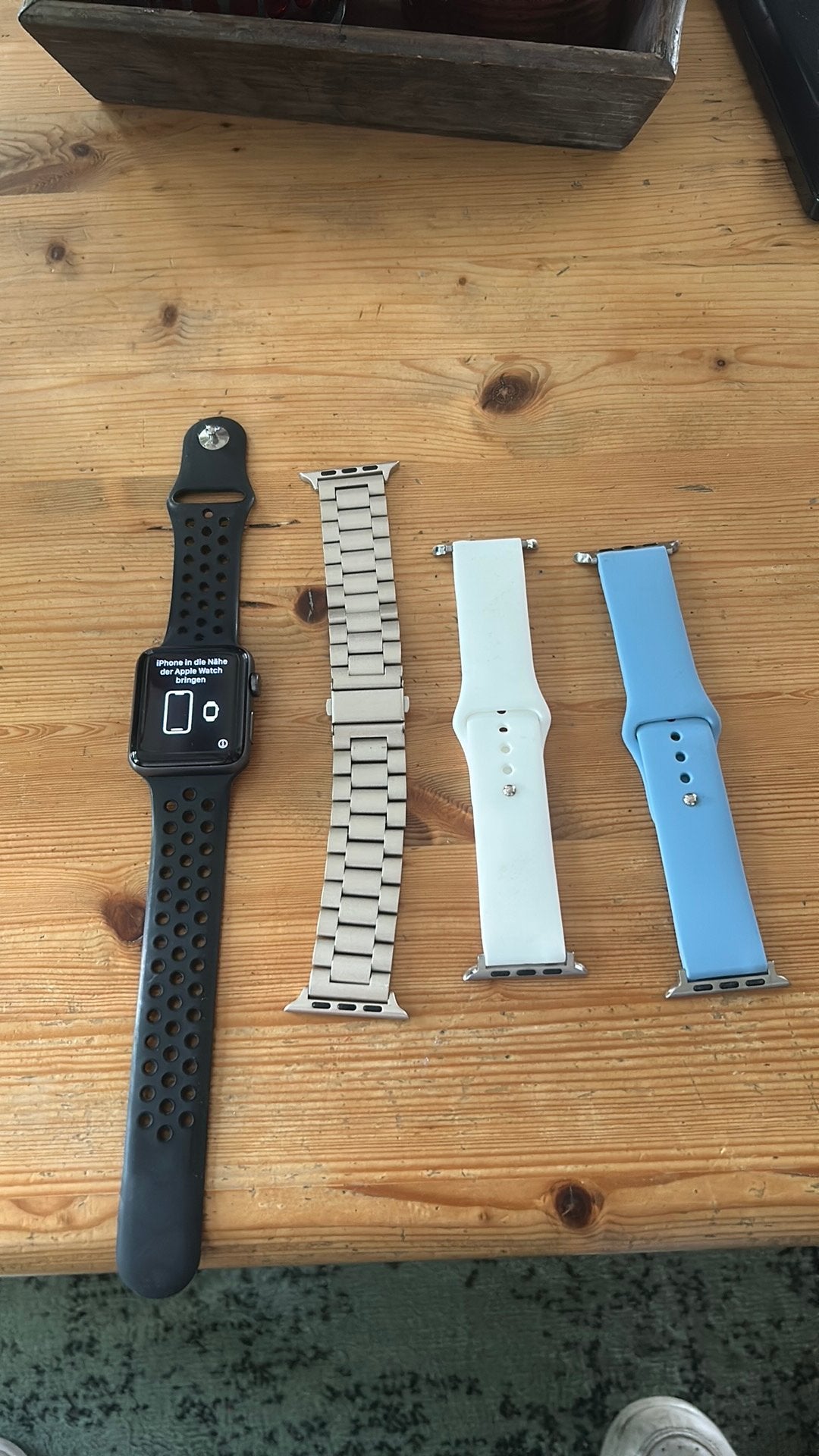 Apple watch Series 3 42mm, Sieraden, Tassen en Uiterlijk, Smartwatches, Ophalen of Verzenden, Zo goed als nieuw, Zwart, IOS