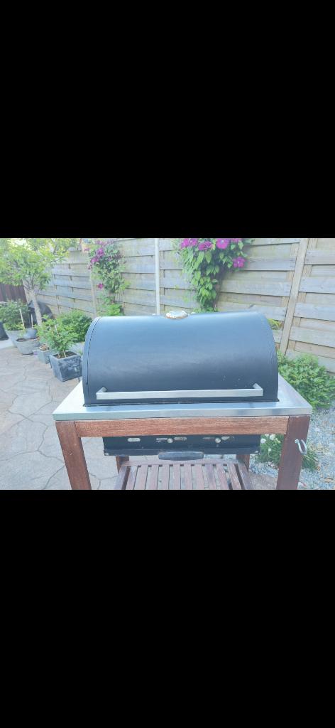 Bbq (Ikea) met hoes, Ophalen, Gebruikt