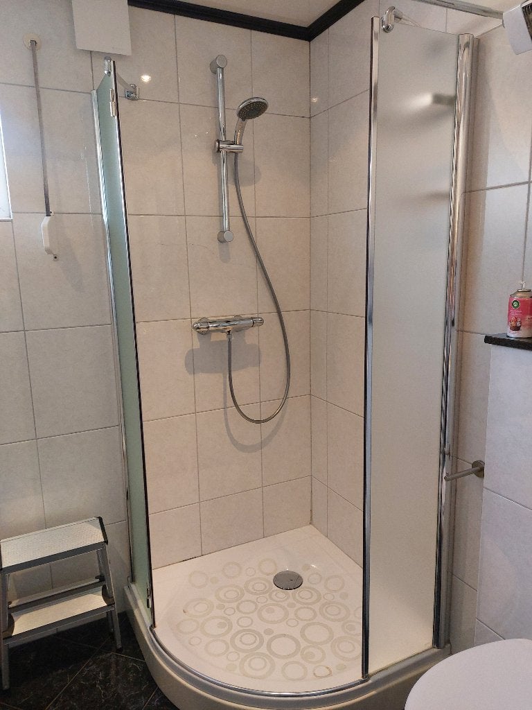 douche cabine Sealskin, Doe-het-zelf en Verbouw, Sanitair, Gebruikt, Douche, Glas, Rvs, Ophalen