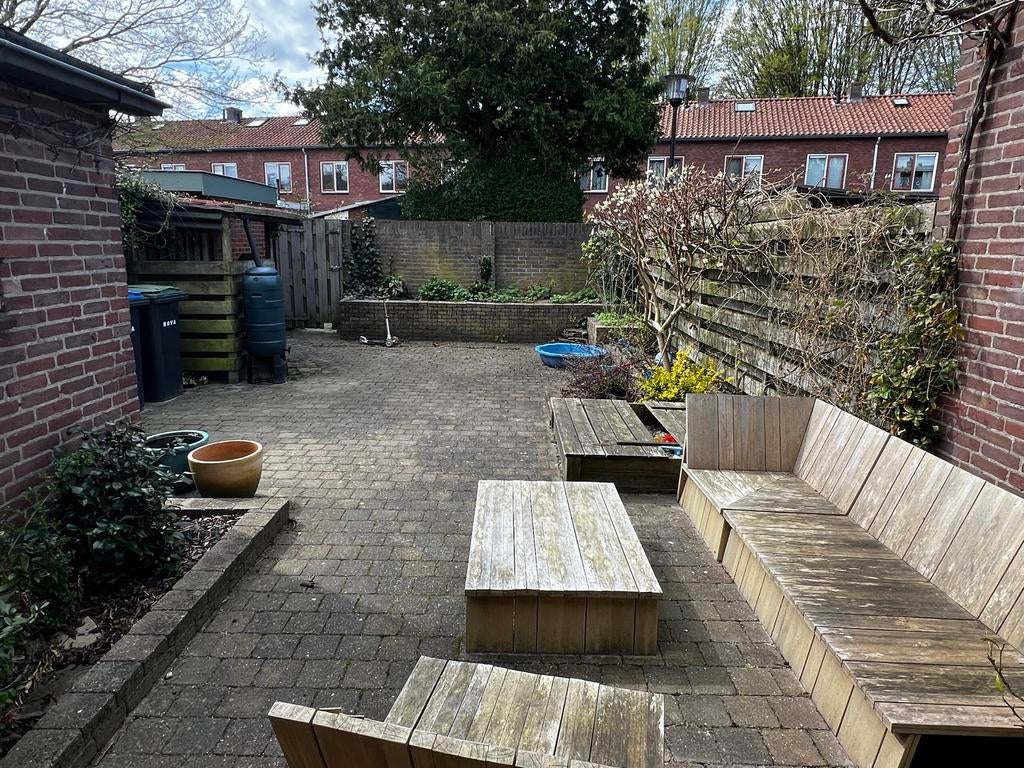 Gratis Tegels 15x15 cm - ca. 65m2, Tuin en Terras, Ophalen, Gebruikt, 10 m² of meer, Beton