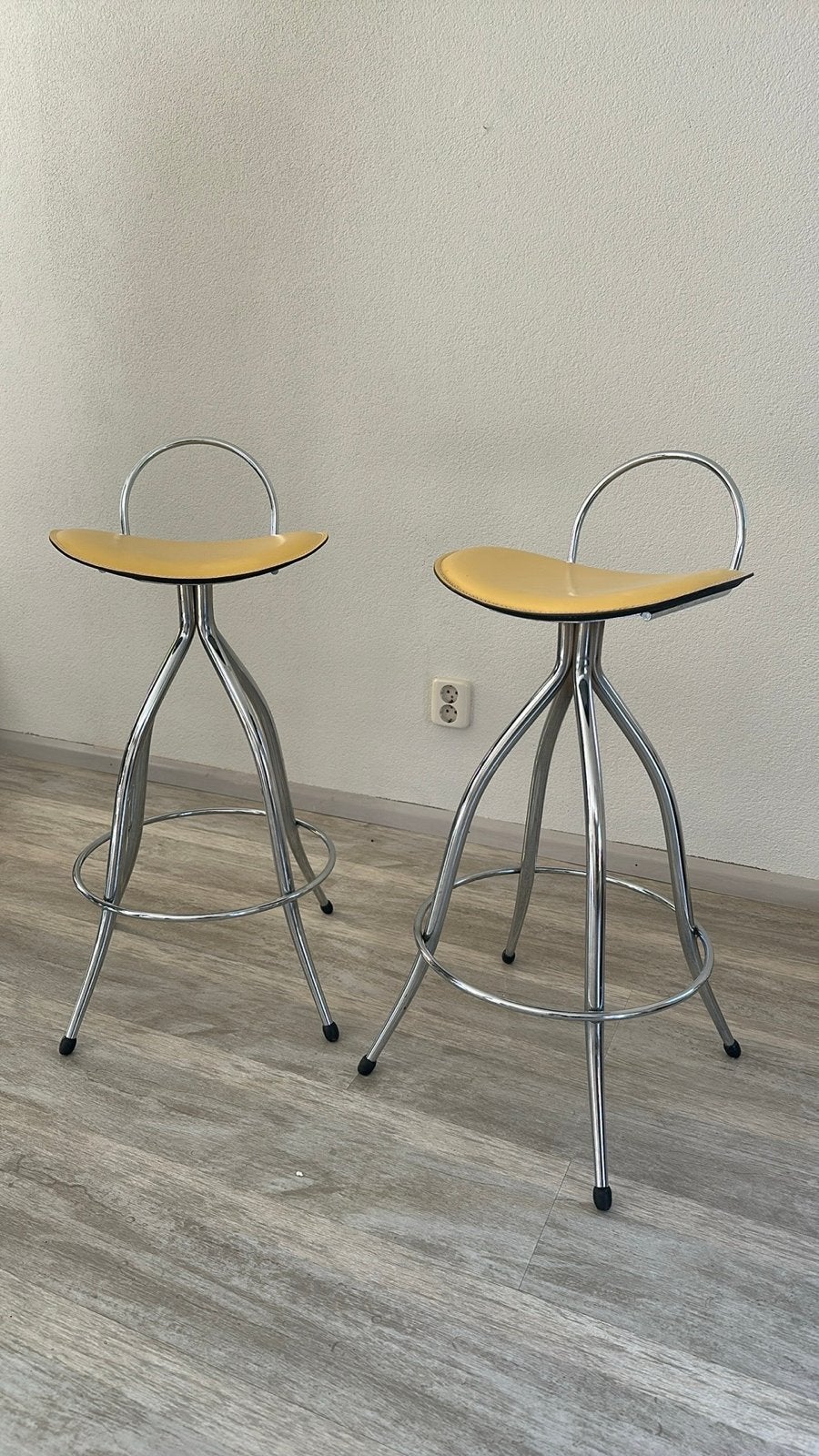 Set van 2 Arrben Toby barkrukken - Made in Italy, Huis en Inrichting, Ophalen, Gebruikt, 90 cm of meer, Metaal