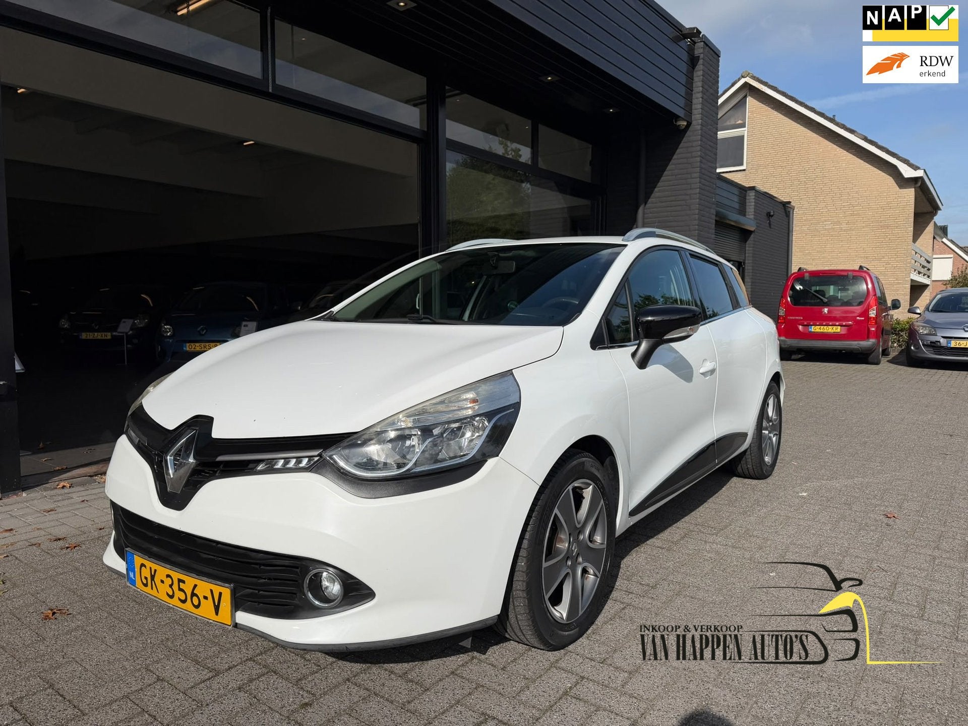 Renault Clio Estate 0.9 TCe Night&Day, Voorwielaandrijving, Wit, Origineel Nederlands, Handgeschakeld
