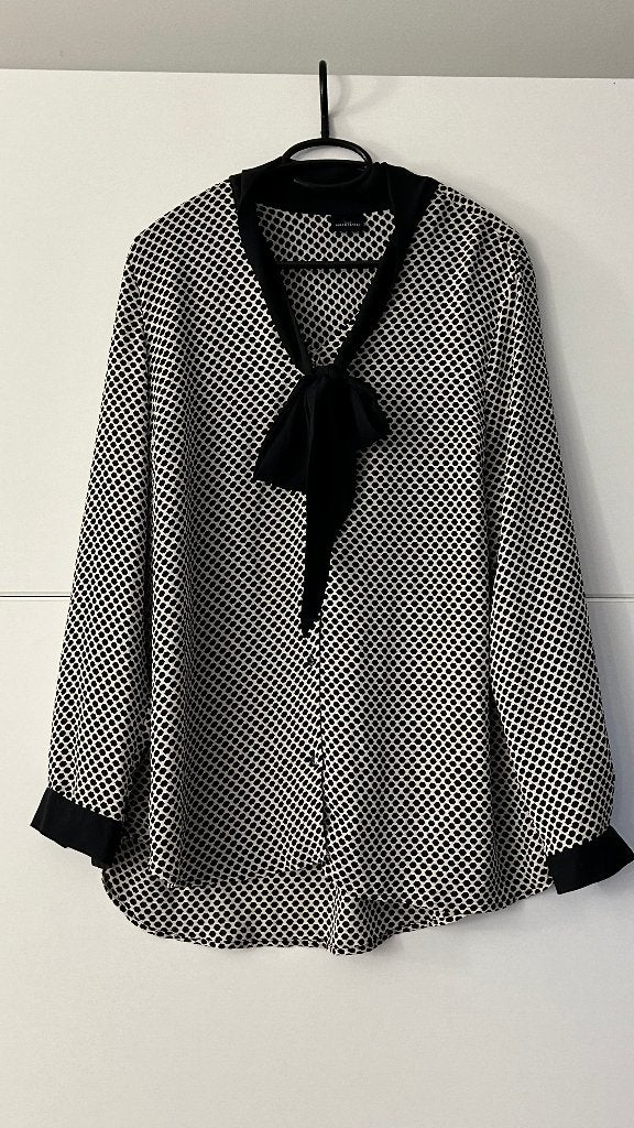 Witte blouse met zwarte print, Your Sixth Sense, Wit, Maat 42/44 (L), Ophalen of Verzenden