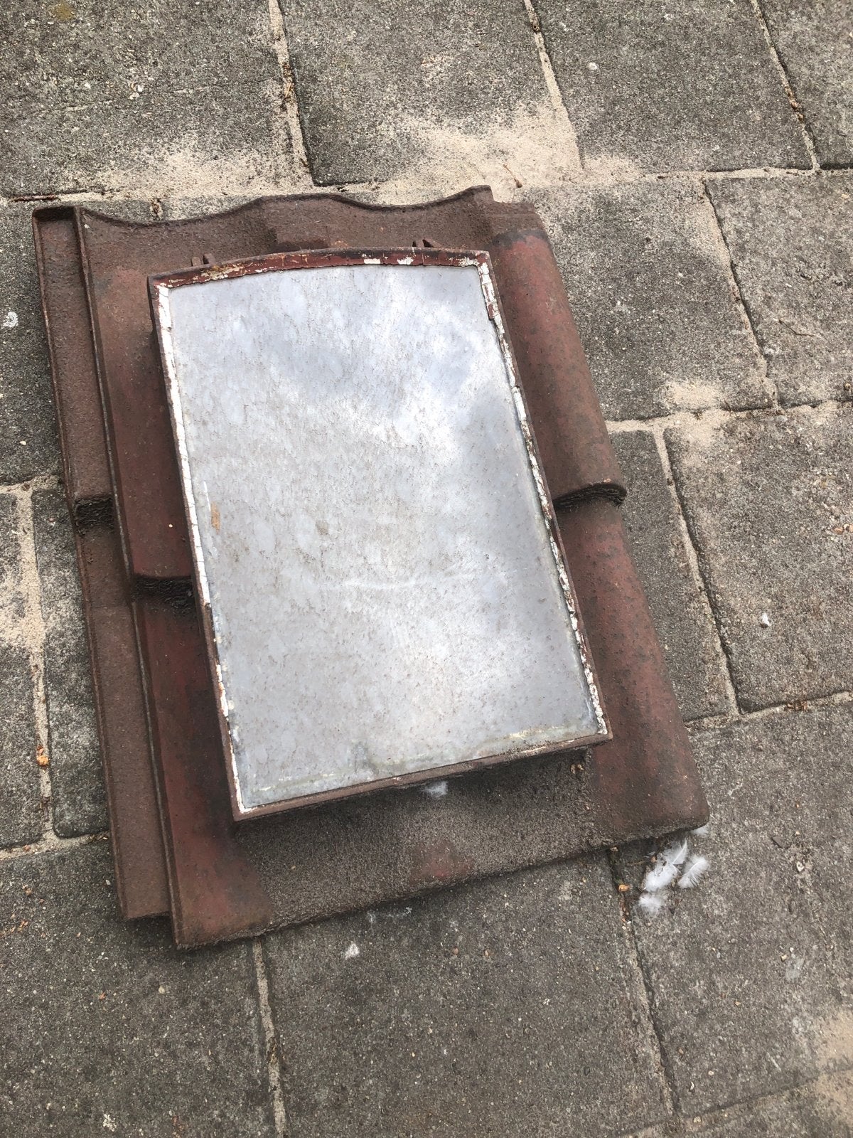 Dakpan met glas VH4 - Gebruikt, Doe-het-zelf en Verbouw, Ophalen, Gebruikt, Steen of Klei, Minder dan 5 m²